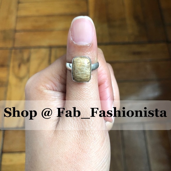 Sterling Silver Stone ring size 6.25 - Picture 8 of 9